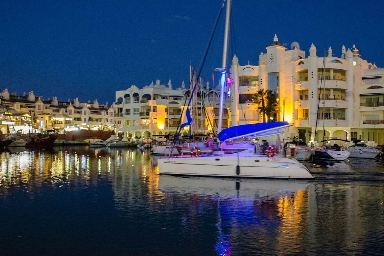 VIVE BENALMÁDENA Apartamento LUXE PUERTO MARINA, Primera Línea de Playa Benalmádena Exterior foto