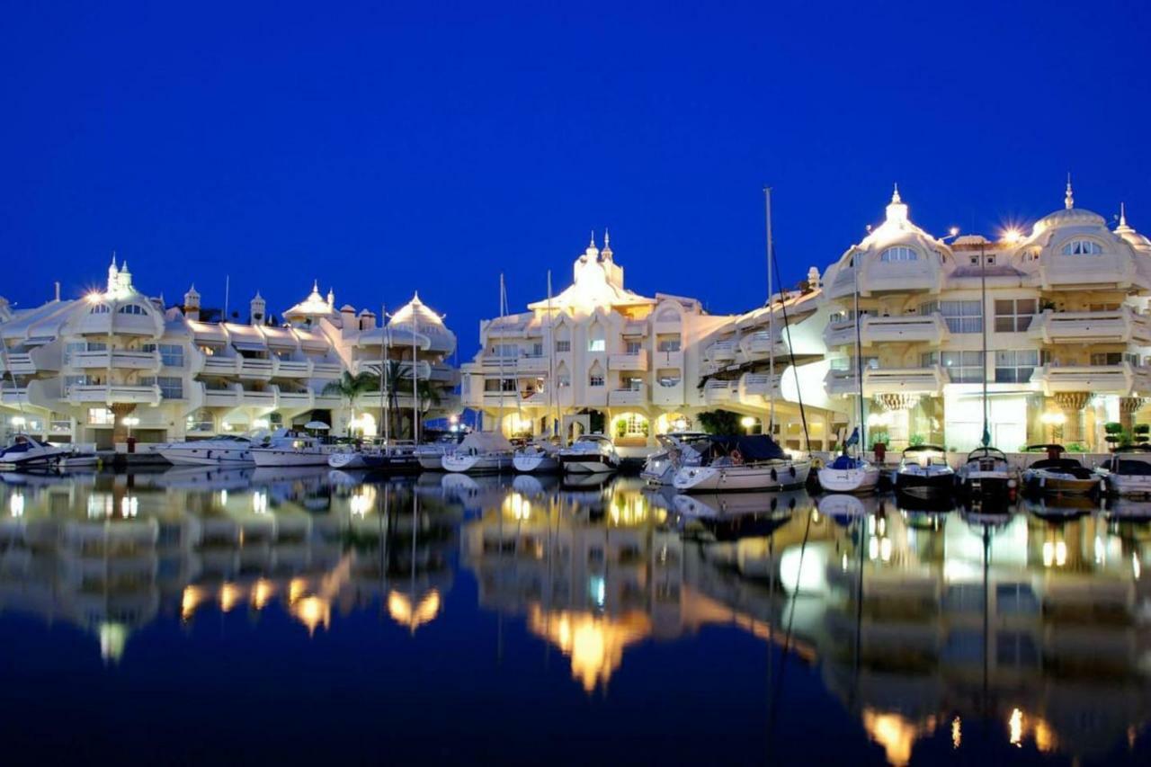 VIVE BENALMÁDENA Apartamento LUXE PUERTO MARINA, Primera Línea de Playa Benalmádena Exterior foto
