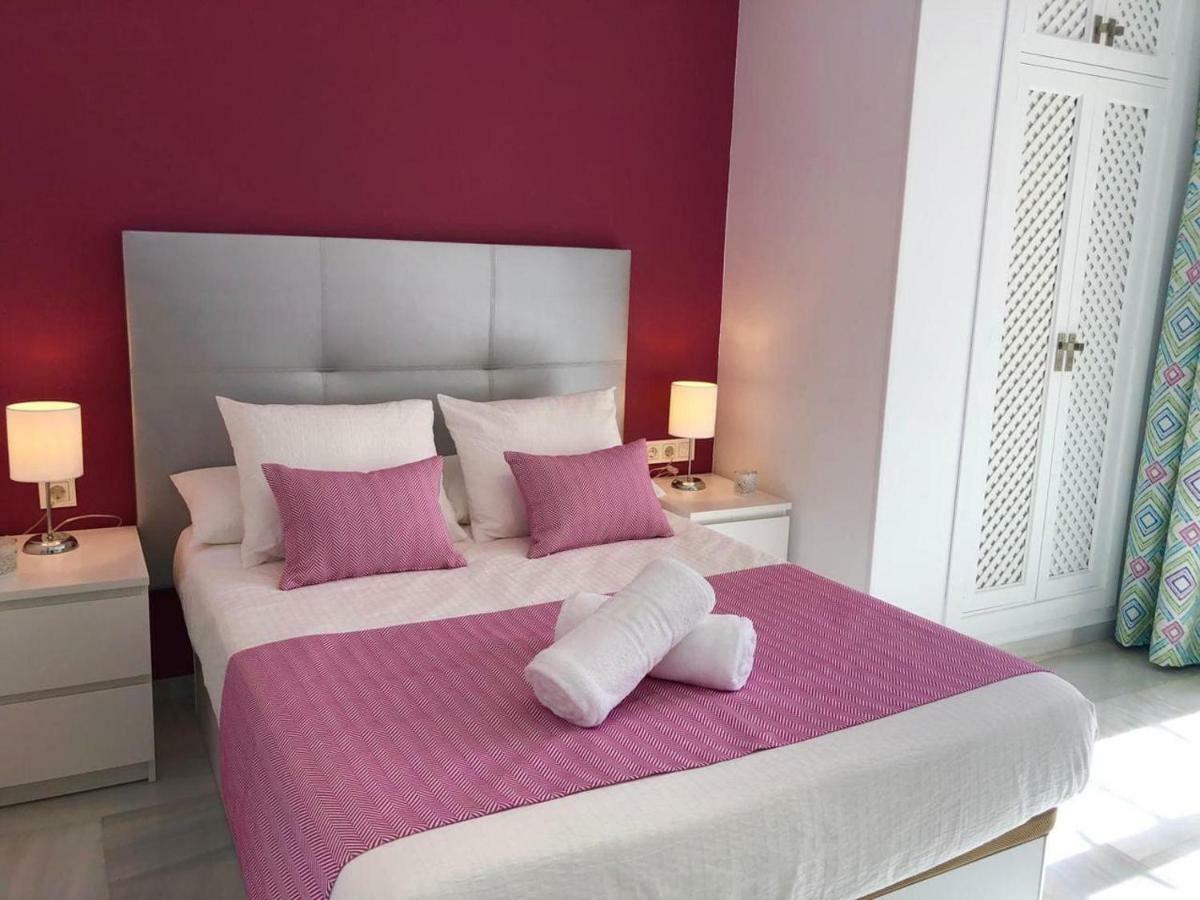 VIVE BENALMÁDENA Apartamento LUXE PUERTO MARINA, Primera Línea de Playa Benalmádena Exterior foto